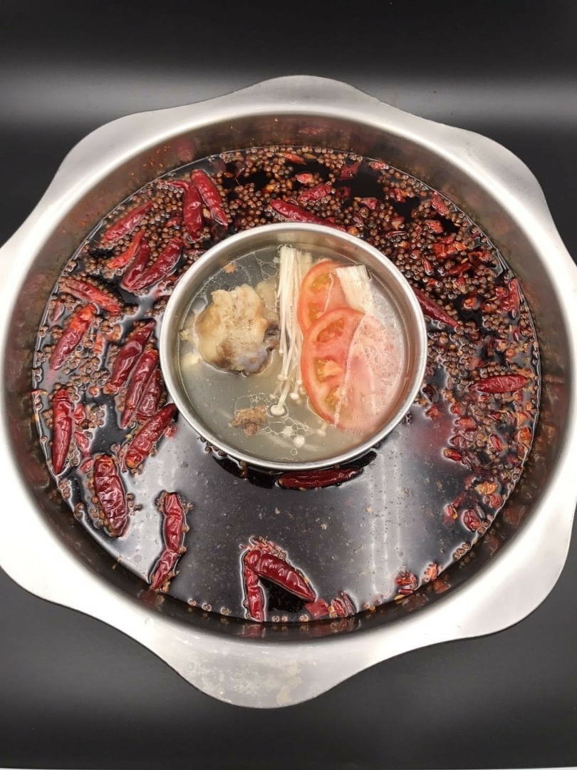 骨汤鸳鸯锅