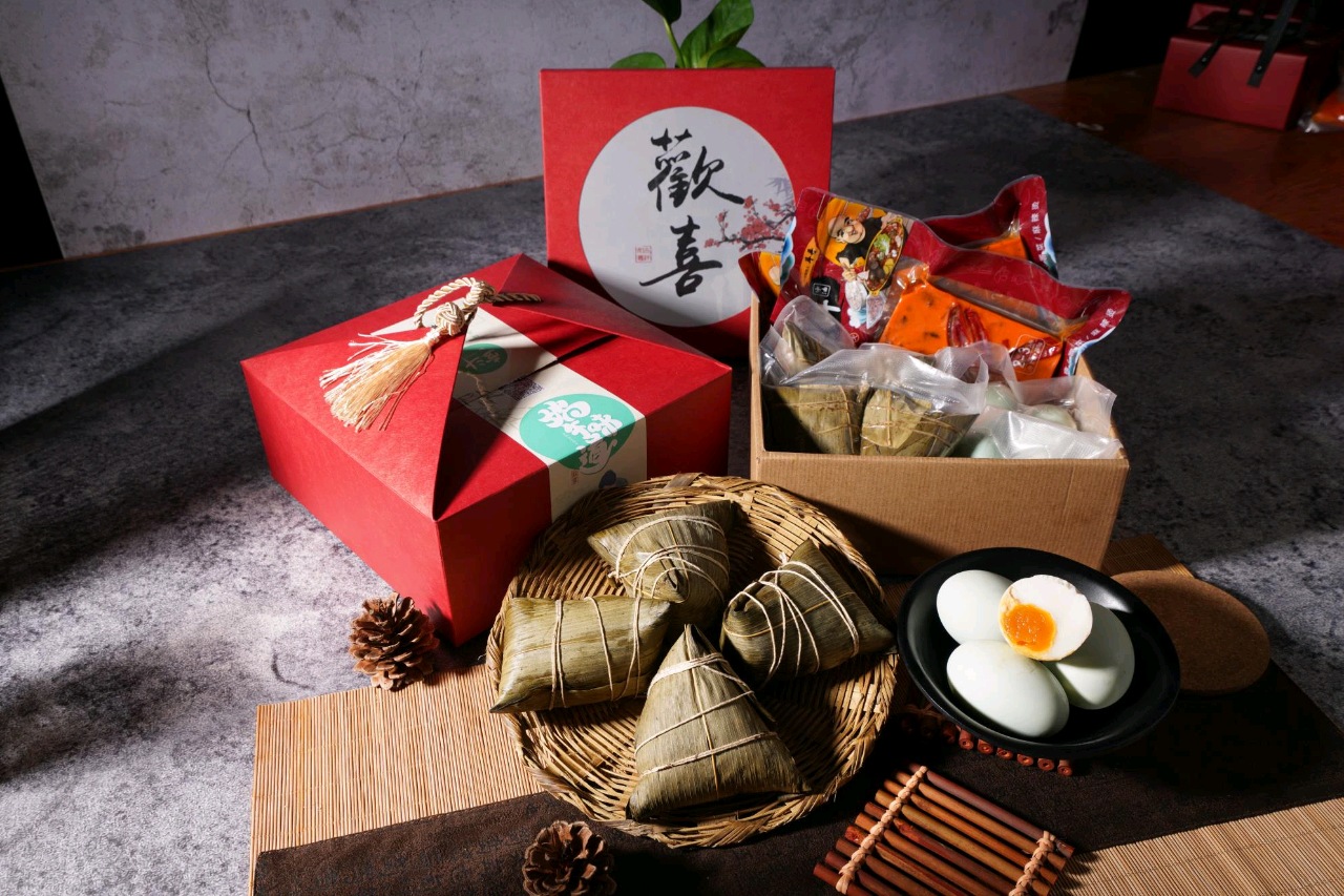 坚持家品质，传承家文化 ——一斗火锅献“粽”端午节