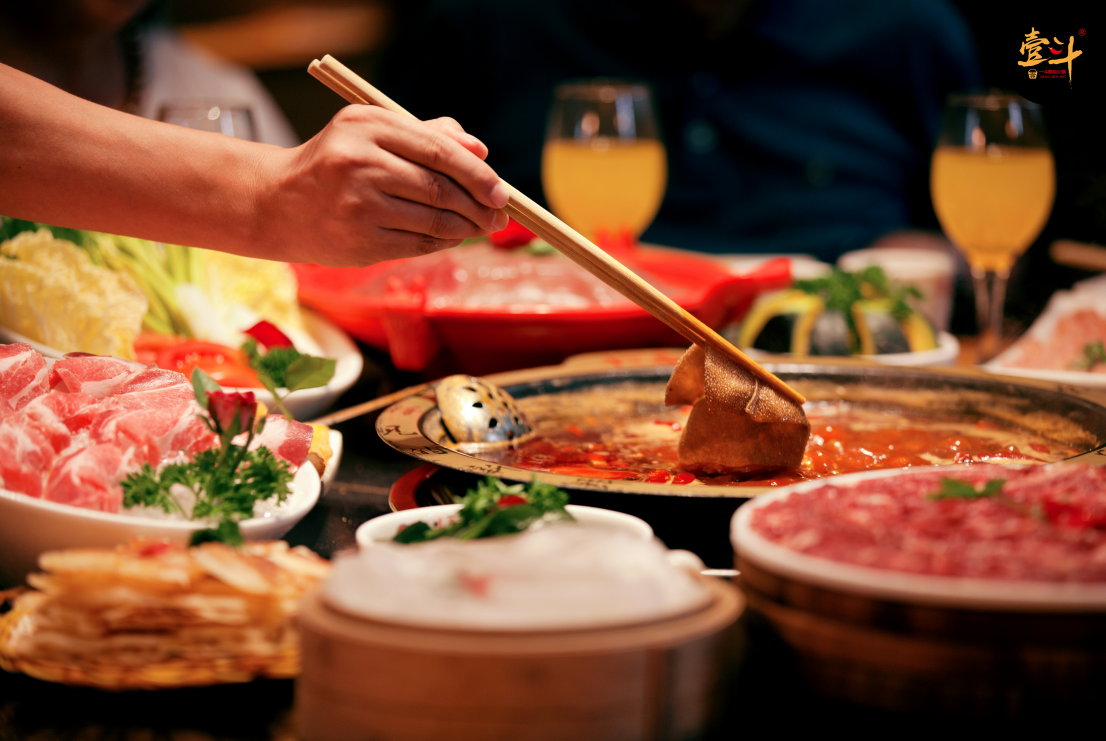 开了10多年火锅店，老前辈把开店成功的3大法宝倾囊相授