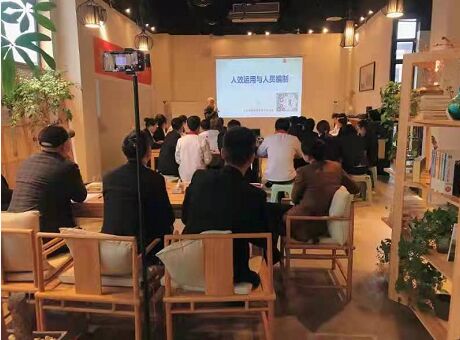 昂贵的成本打造运营团队 一斗先行